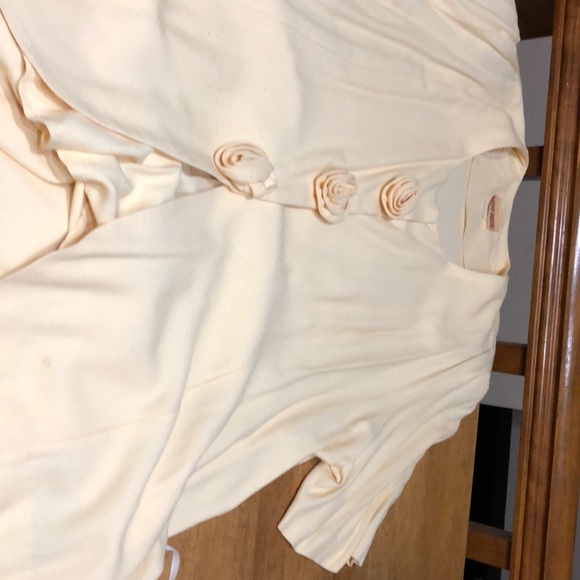 Skirt and top - Picture 1 of 1